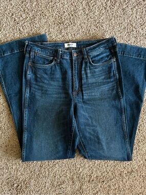 NWOT High-Rise Dark Blue Women’s Jeans